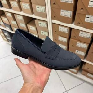 Brand New! Ecco’s Women’s Black Dress Classic Shoes! Size 37